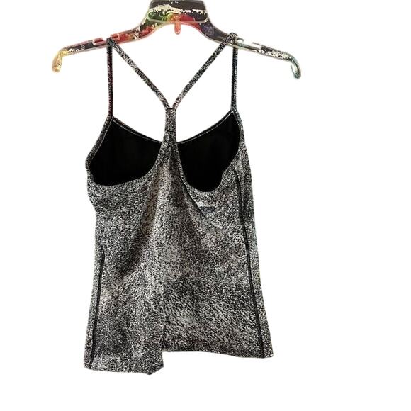 Lululemon Power Y Athletic Workout Tank Top Size 8 - Picture 3 of 5